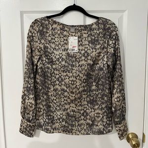 H&M blouse size XS